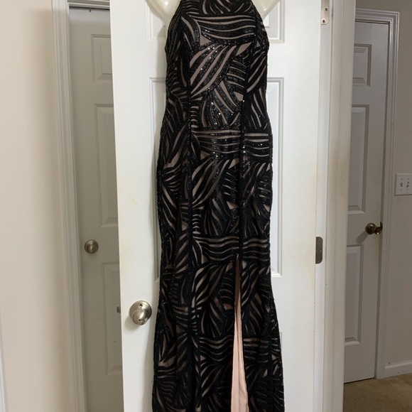 TRIXXI - black sequins dress - Picture 2 of 12